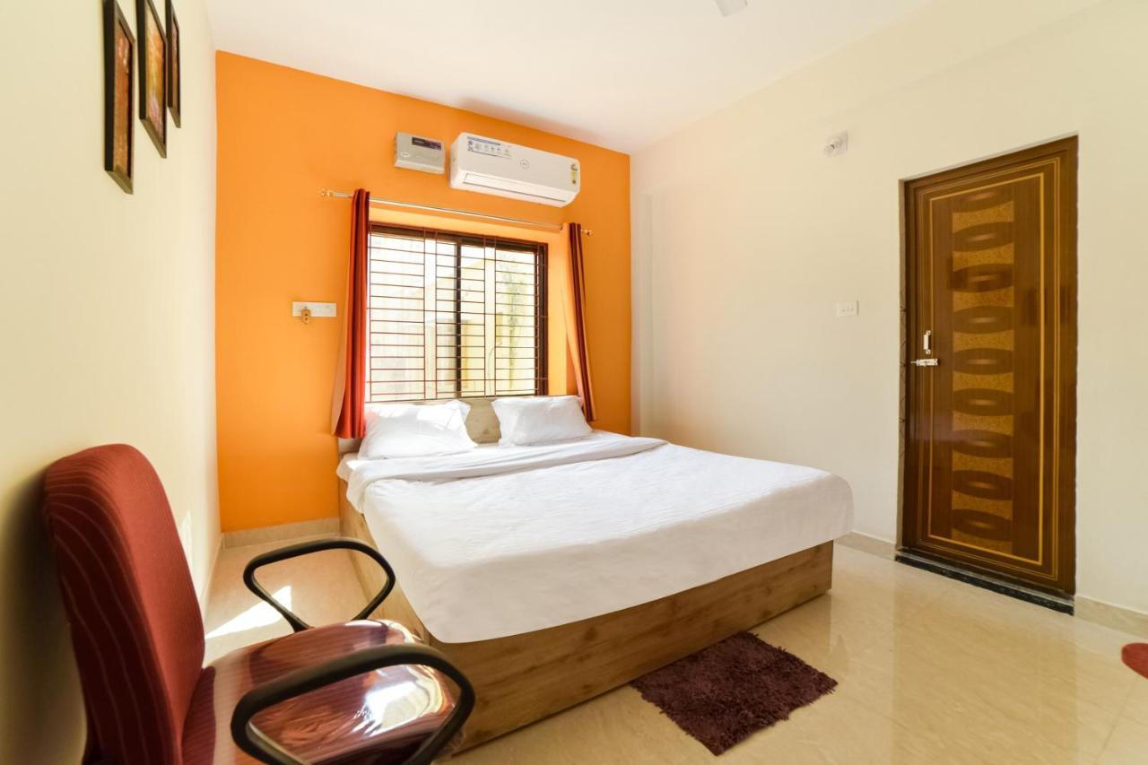 בובנשוואר Oyo Home Shining Crystal Near Airport מראה חיצוני תמונה