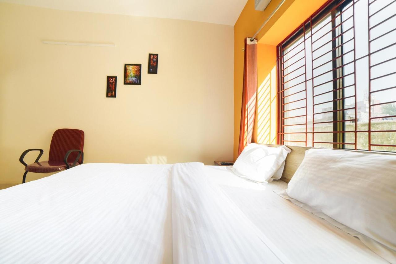 בובנשוואר Oyo Home Shining Crystal Near Airport מראה חיצוני תמונה